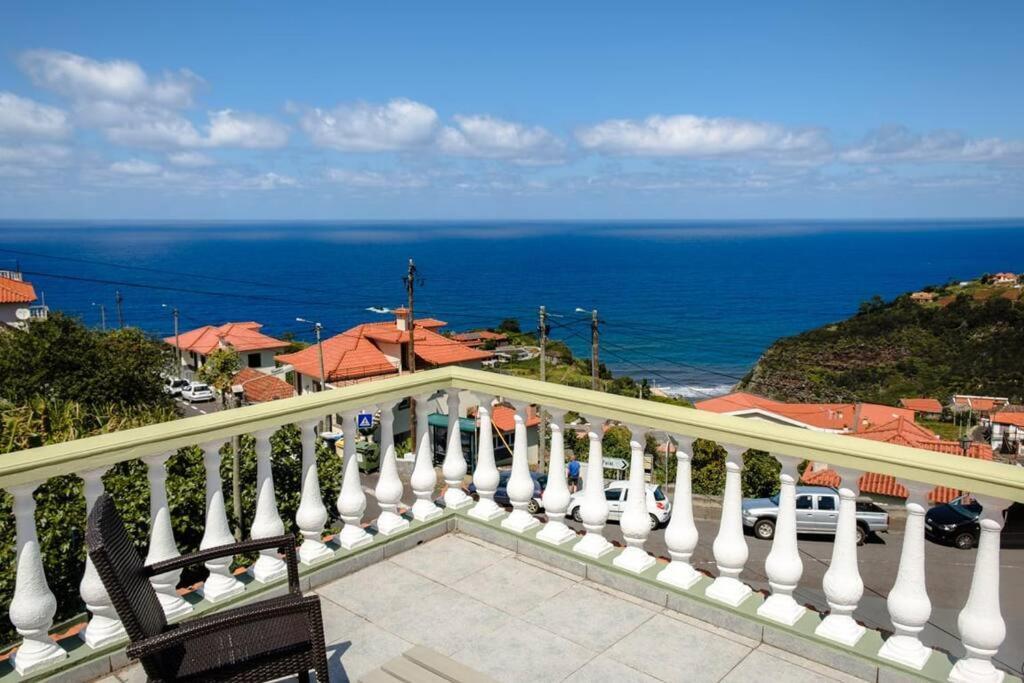 Hikers Haven Villa São Roque do Faial Buitenkant foto