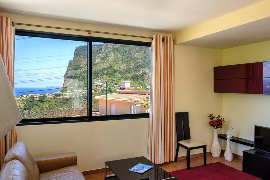 Hikers Haven Villa São Roque do Faial Buitenkant foto